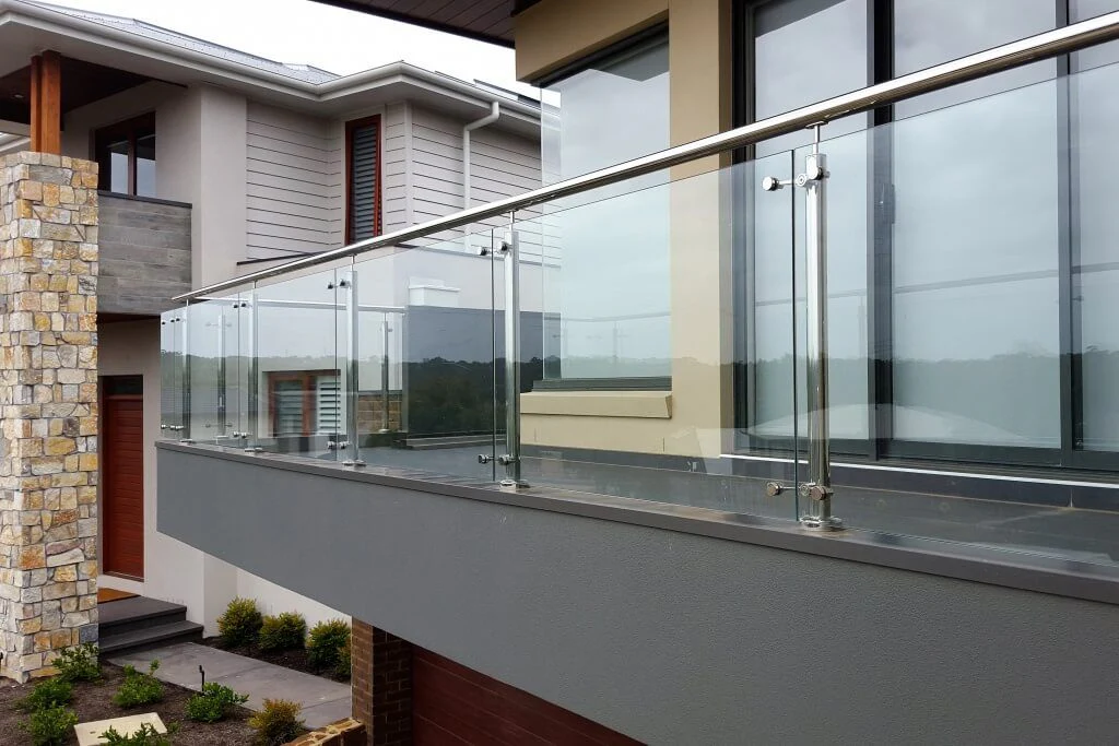 Aluminium handrails and balustrades installation